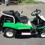 中古乗用草刈機