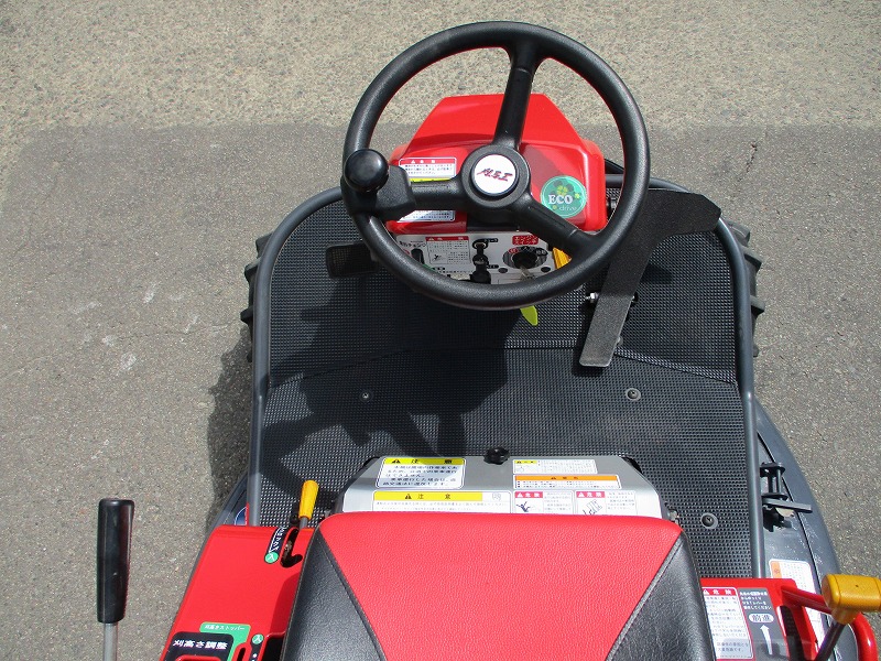 中古乗用草刈機