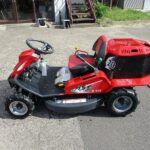 中古乗用草刈機