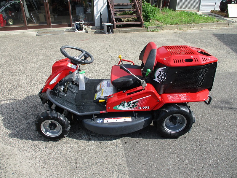 中古乗用草刈機