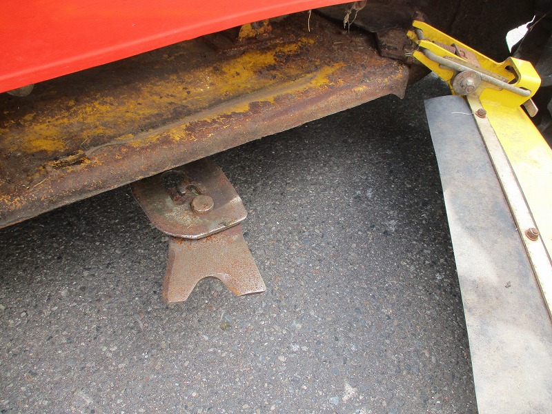 中古乗用草刈機　現状渡し
