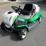 中古乗用草刈機