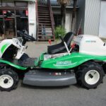 中古乗用草刈機