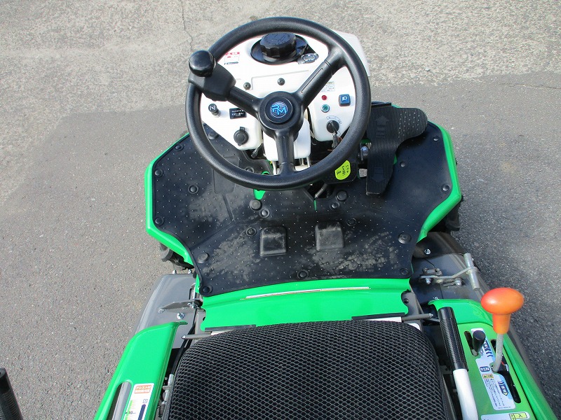 中古乗用草刈機