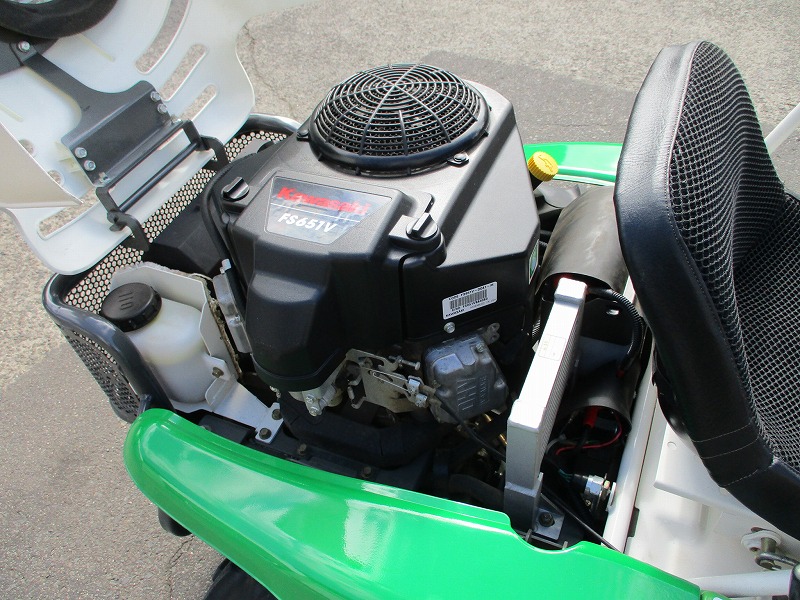 中古乗用草刈機
