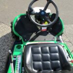 中古乗用草刈機