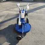 中古自走草刈機