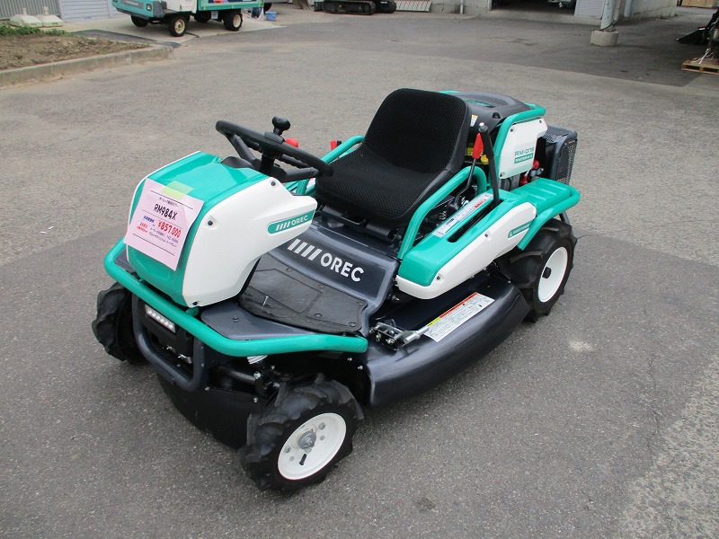 中古乗用草刈機　　実演機
