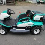中古乗用草刈機　　実演機