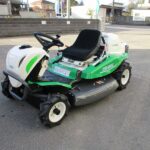 中古乗用草刈機