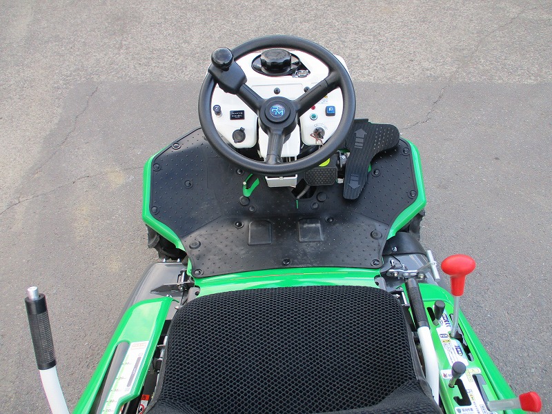 中古乗用草刈機