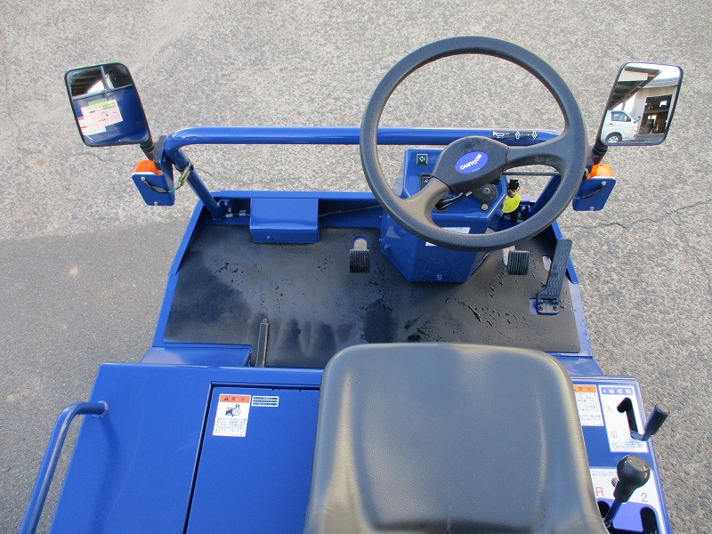 中古運搬車