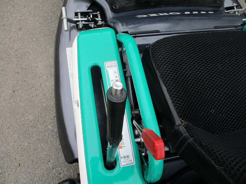 中古乗用草刈機