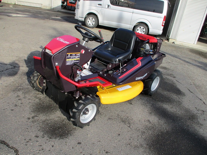 中古乗用草刈機