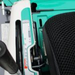 乗用モアー　実演機
