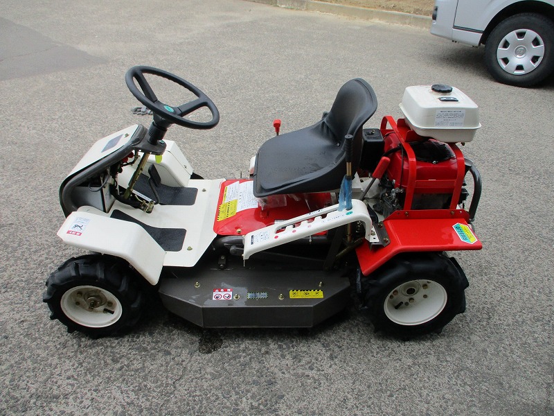 中古乗用草刈機