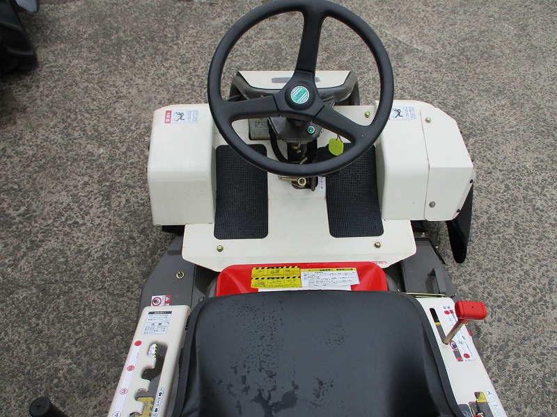 中古乗用草刈機