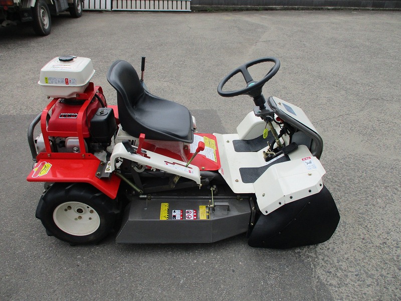 中古乗用草刈機