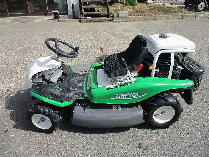 中古乗用草刈機