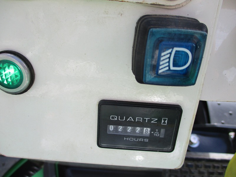 中古乗用草刈機