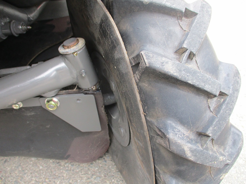 中古乗用草刈機