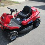 中古乗用草刈機