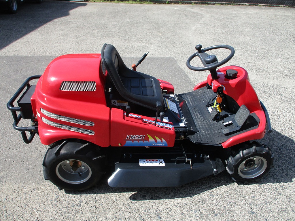 中古乗用草刈機