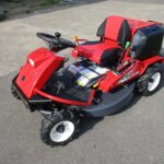 中古乗用草刈機