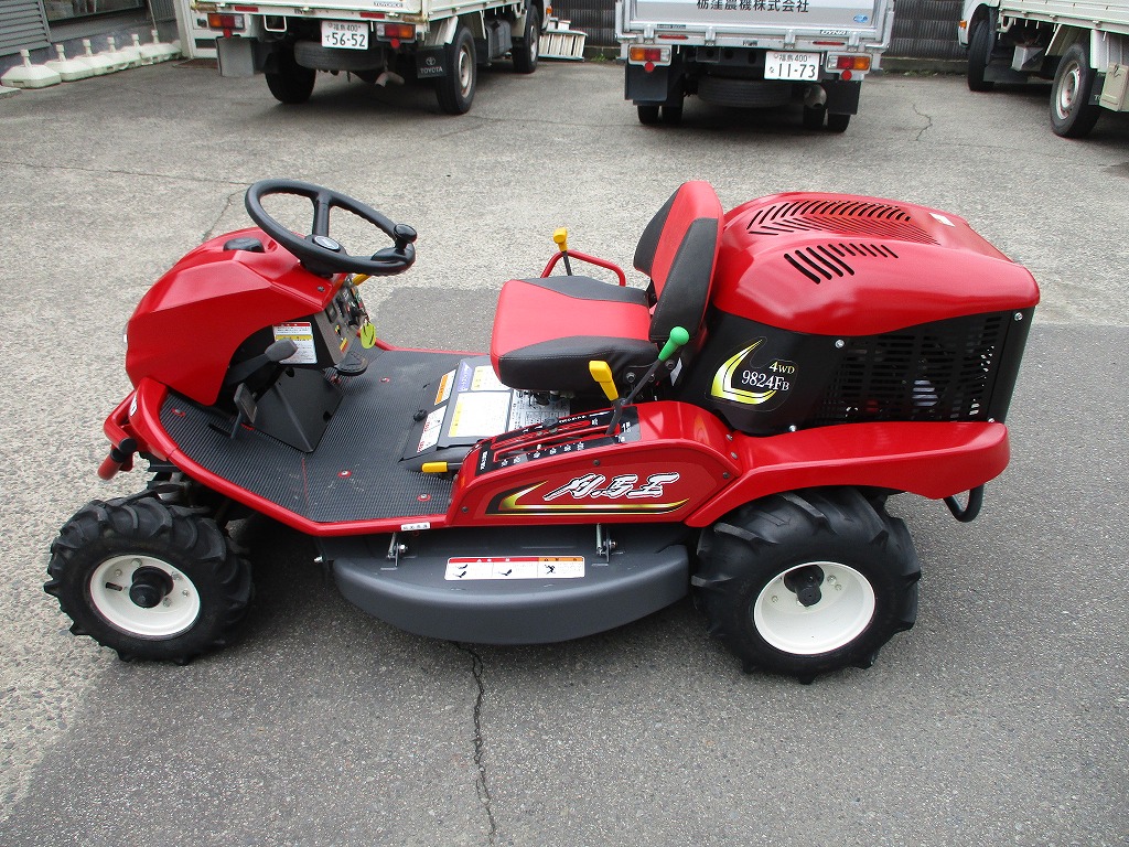 中古乗用草刈機