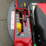 中古乗用草刈機