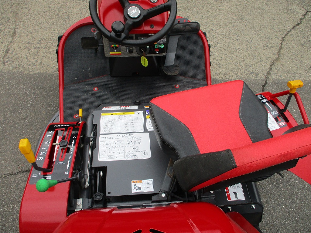 中古乗用草刈機