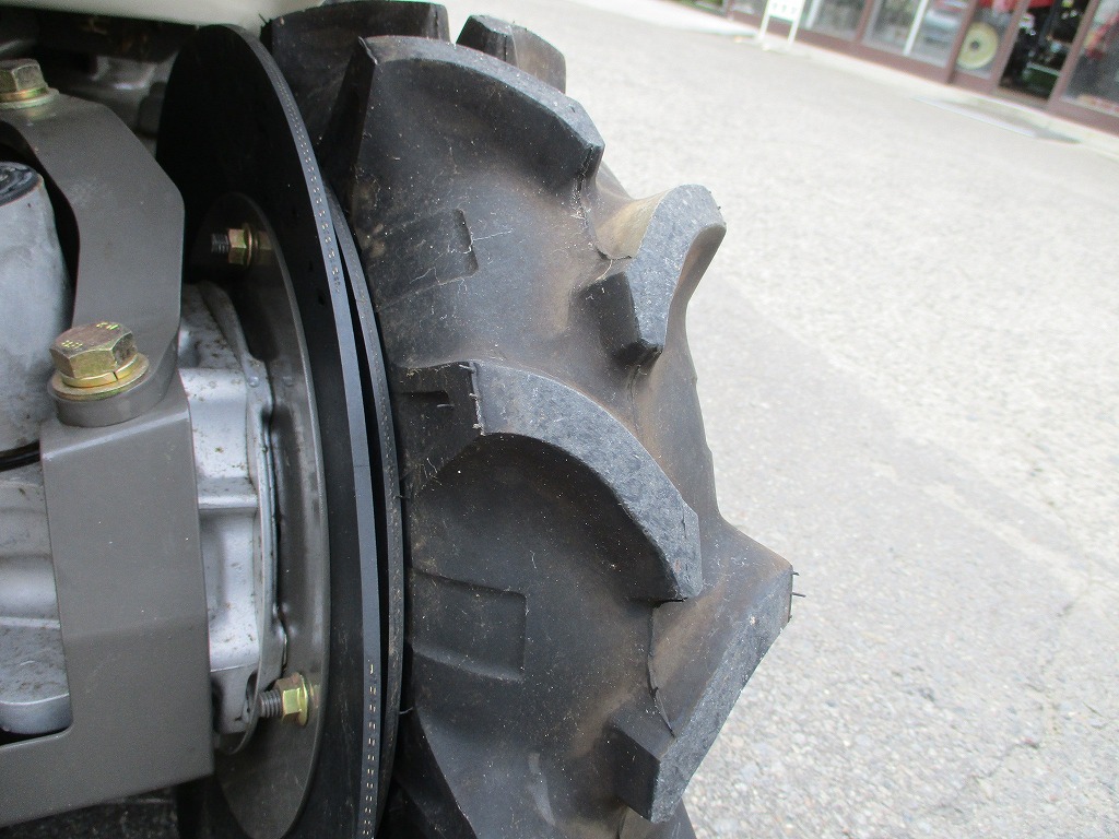 中古乗用草刈機