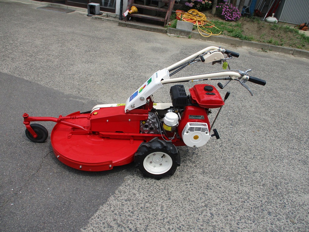 中古自走草刈機