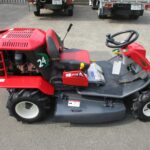 中古乗用草刈機