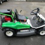 中古乗用草刈機