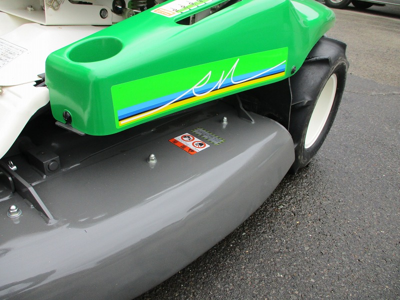 中古乗用草刈機