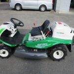中古乗用草刈機