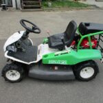 中古乗用草刈機
