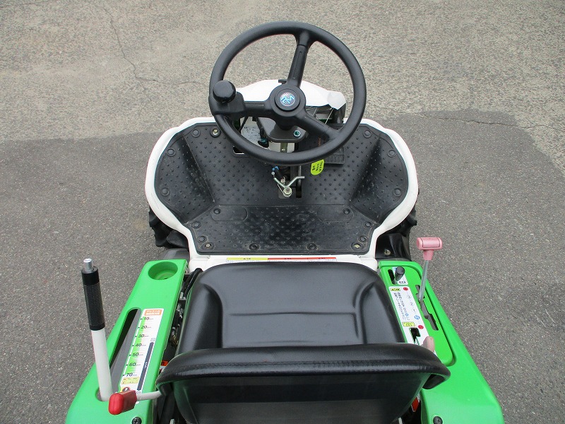 中古乗用草刈機