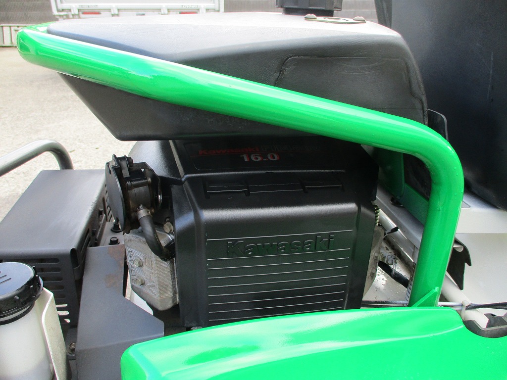 中古乗用草刈機