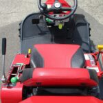 中古乗用草刈機