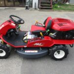 中古乗用草刈機
