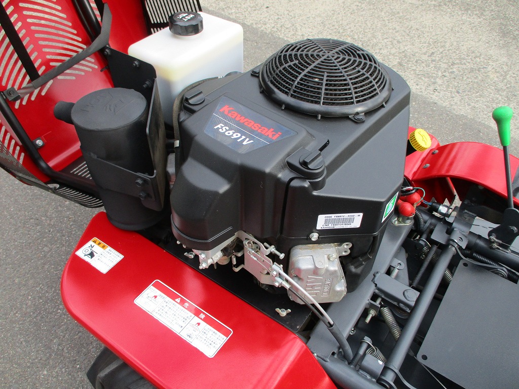 中古乗用草刈機