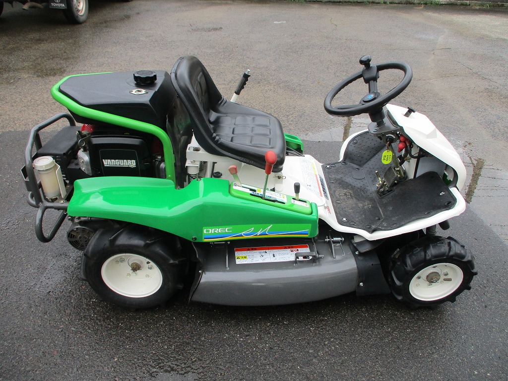 中古乗用草刈機