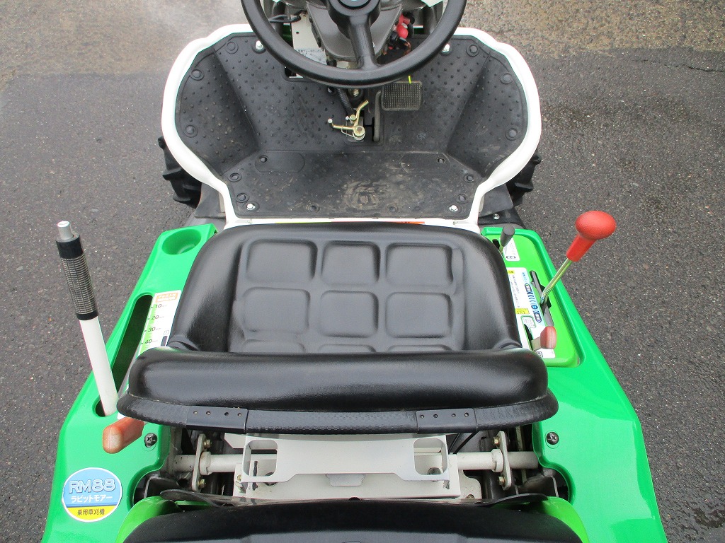 中古乗用草刈機