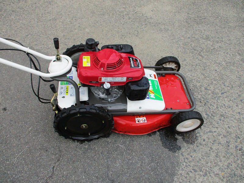中古自走草刈機