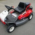 中古乗用草刈機