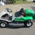 中古乗用草刈機