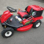 中古乗用草刈機