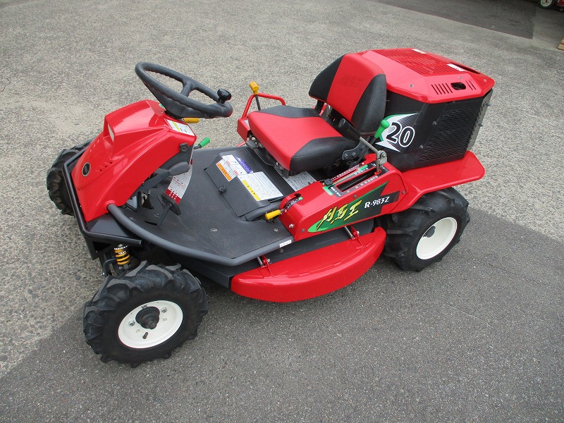 中古乗用草刈機